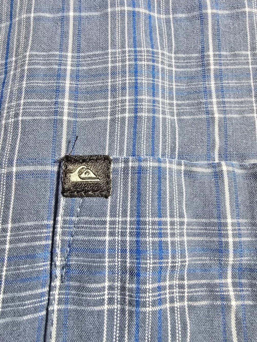 Quiksilver Men’s XXL Plaid Short Sleeve Button Up Shirt Blue Gray Surf Skate - Picture 5 of 11